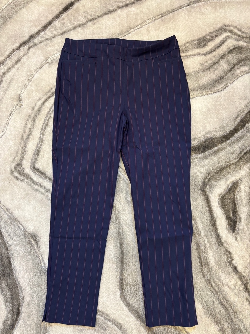Chico’s so slimming Brigitte slim leg ankle pants Chico’s size 1.5R - US size 10